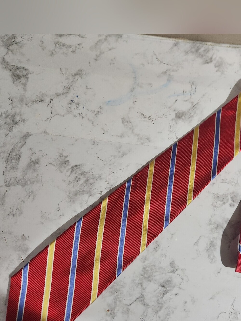 Brooks Brothers 346 Silk Tie Red Blue Yellow Stripe Classic USA